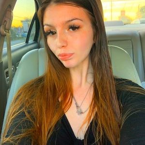 Meet your Posher, Kari